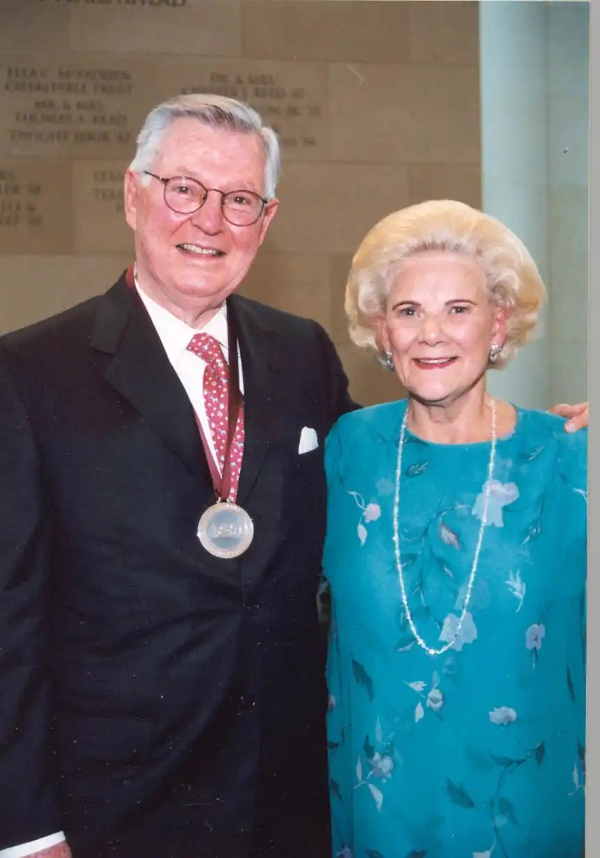 John and Sara Lindsey 2 web
